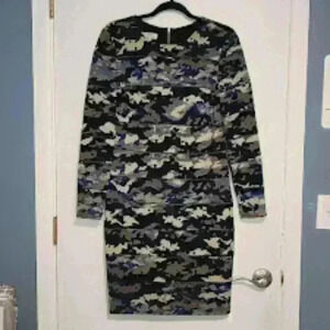 Ivy & Blu Maggy Boutique Women's Bodycon Blue‎ Camo Dress Size 10